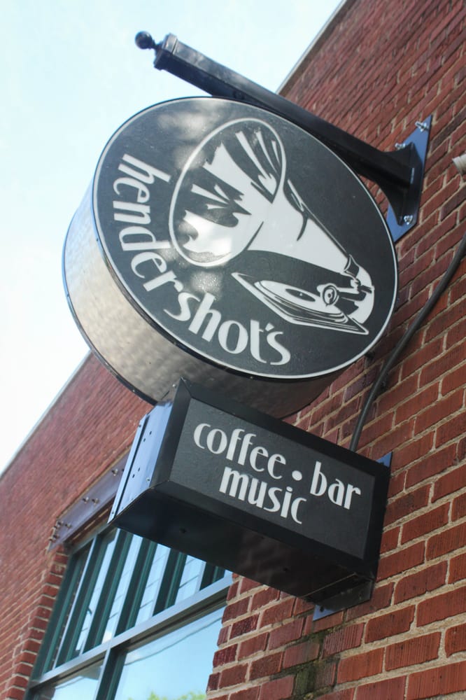 Hendershot's entrance sign with a logo of a record player.